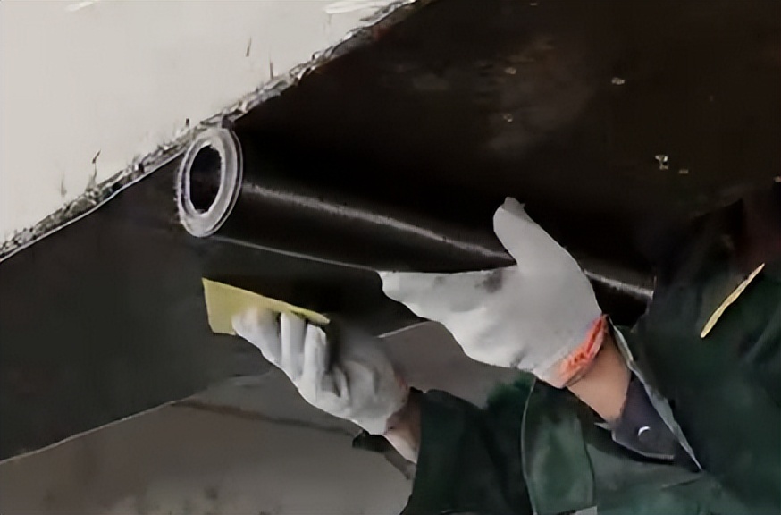 建筑加固材料小知識(shí)：碳纖維布選材與施工規(guī)范攻略